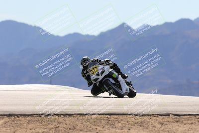 media/Dec-08-2024-CVMA (Sun) [[267e5a7075]]/Race 4-Amateur Supersport Middleweight/